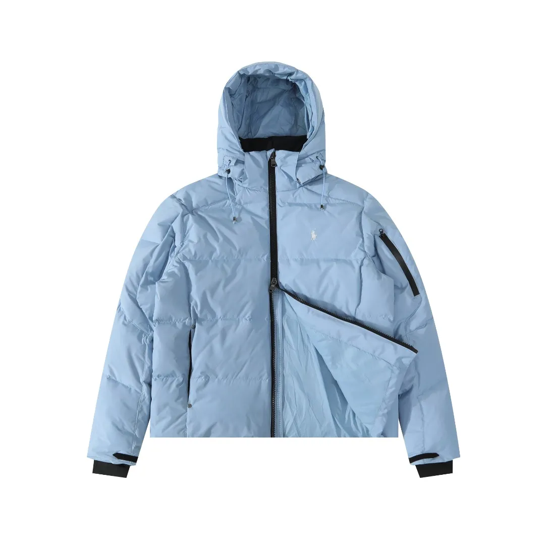 P680 #R58 Ralph Lauren/Ralph Lauren classic new down jacket jacket with detachable hood extra thick plush down jacket men's top "Thousands of stitches of electric embroidery, the logo is like a work of art" The imported Barudan embroidery machine is used to carve the classic polo logo with precision electric embroidery technology. Each letter is full and three-dimensional, with clear details, making it the "most expensive embroidered logo" on the down jacket, highlighting its extraordinary status. "75% national standard high-quality white duck down, light and heat-locking" is filled with 75% high-quality white duck down, which is light and pressure-free, but has excellent warmth retention. After compression, it can quickly rebound and become fluffy, say goodbye to bloat, embrace unburdened warmth, and face the cold winter without timidity. "Technical fabrics that protect against cold and wind and rain" · Long-lasting fluffy and non-stiffening, consistent thermal performance · 400T high-density gallbladder + pinhole retraction technology, completely say goodbye to velvet · Windproof and waterproof matte fabric with adjustable hem, easy to deal with bad weather "Five colors come together to interpret diverse styles" · White: pure first snow, fresh and versatile · Black: classic without limits, calm and atmospheric · Navy blue: low-key and elegant, suitable for both business and leisure · Sky blue: bright and healing, brightening up dull winter days · Khaki: retro and gentle, the first choice for urban wanderers "The details are authentic, the texture is everywhere" The original electroplated YK zipper is smooth and durable, the detachable hood can be worn multiple times, and the original hangtag and washable label ensure authentic quality. The same design for men and women makes it easy to control whether it is used as a couple's outfit or to create personal style, making it an indispensable fashion equipment this winter.  Color: Black, Navy, Khaki, White, Sky Blue Size: S M L